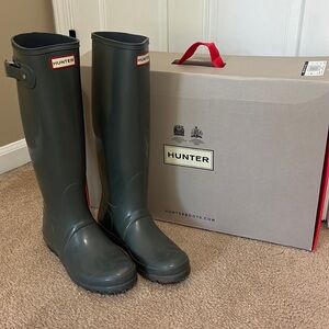Gray Hunter Rain Boots